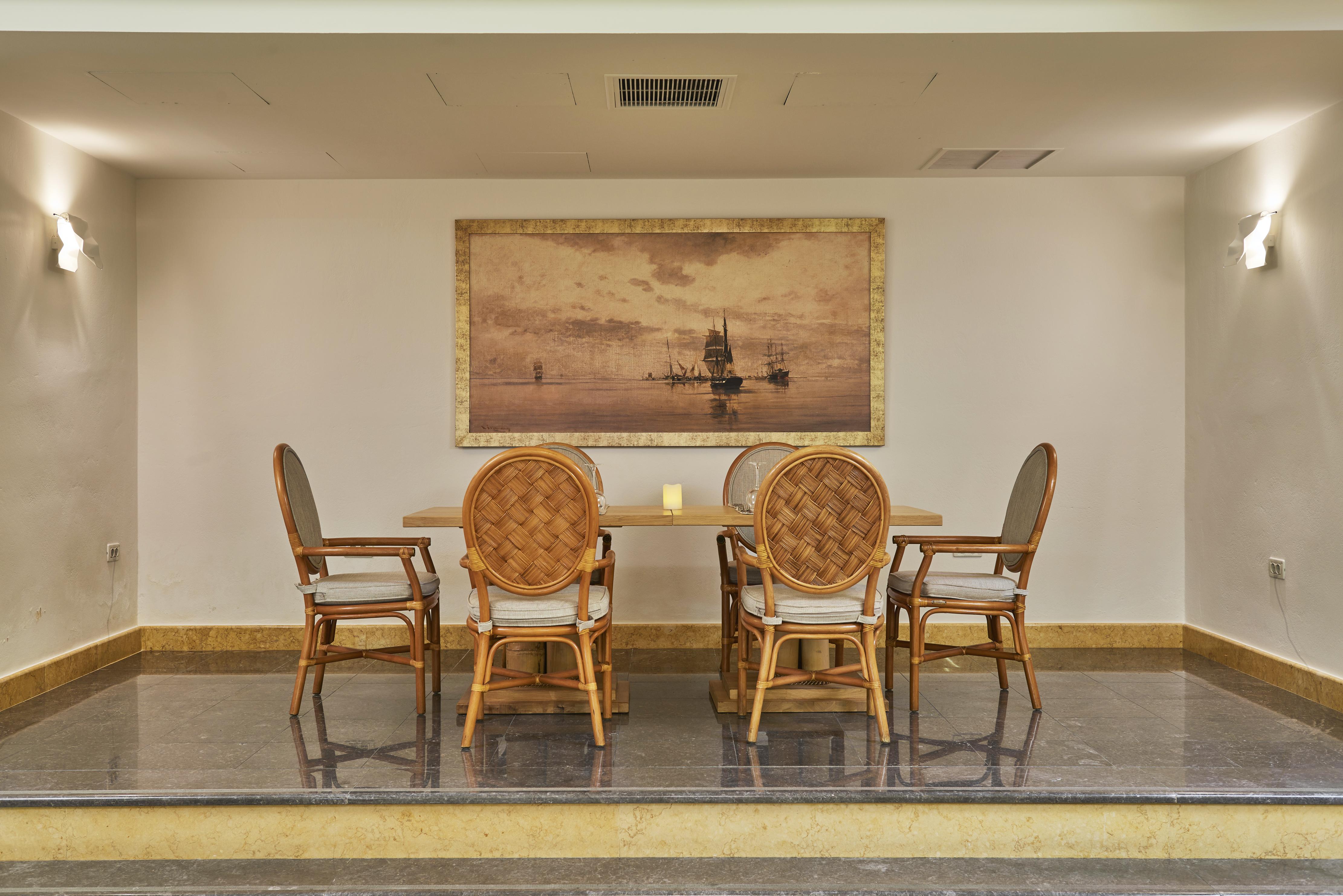 Saint John Hotel Villas&Spa Agios Ioannis Diakoftis Esterno foto Interior of the museum