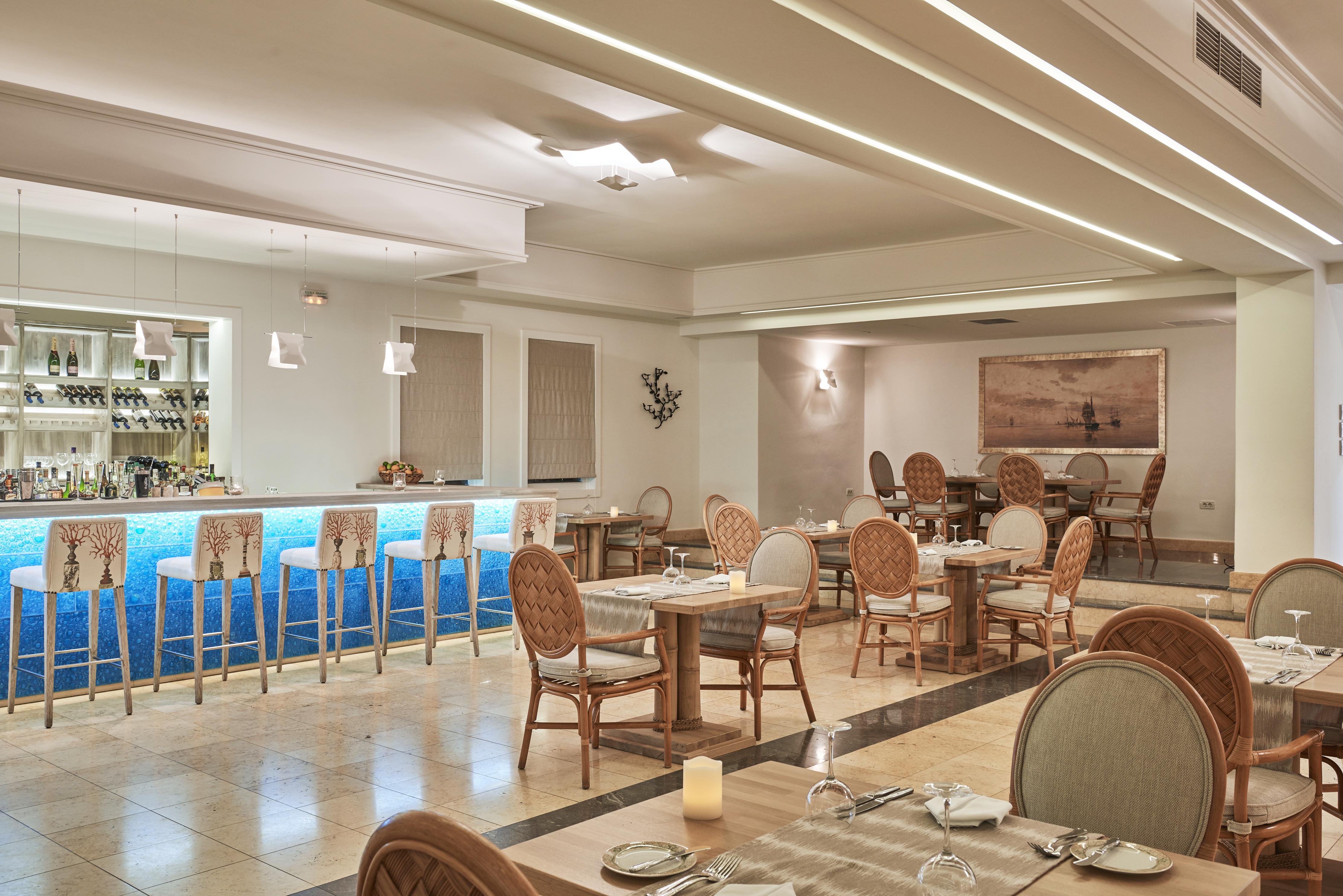 Saint John Hotel Villas&Spa Agios Ioannis Diakoftis Esterno foto The restaurant