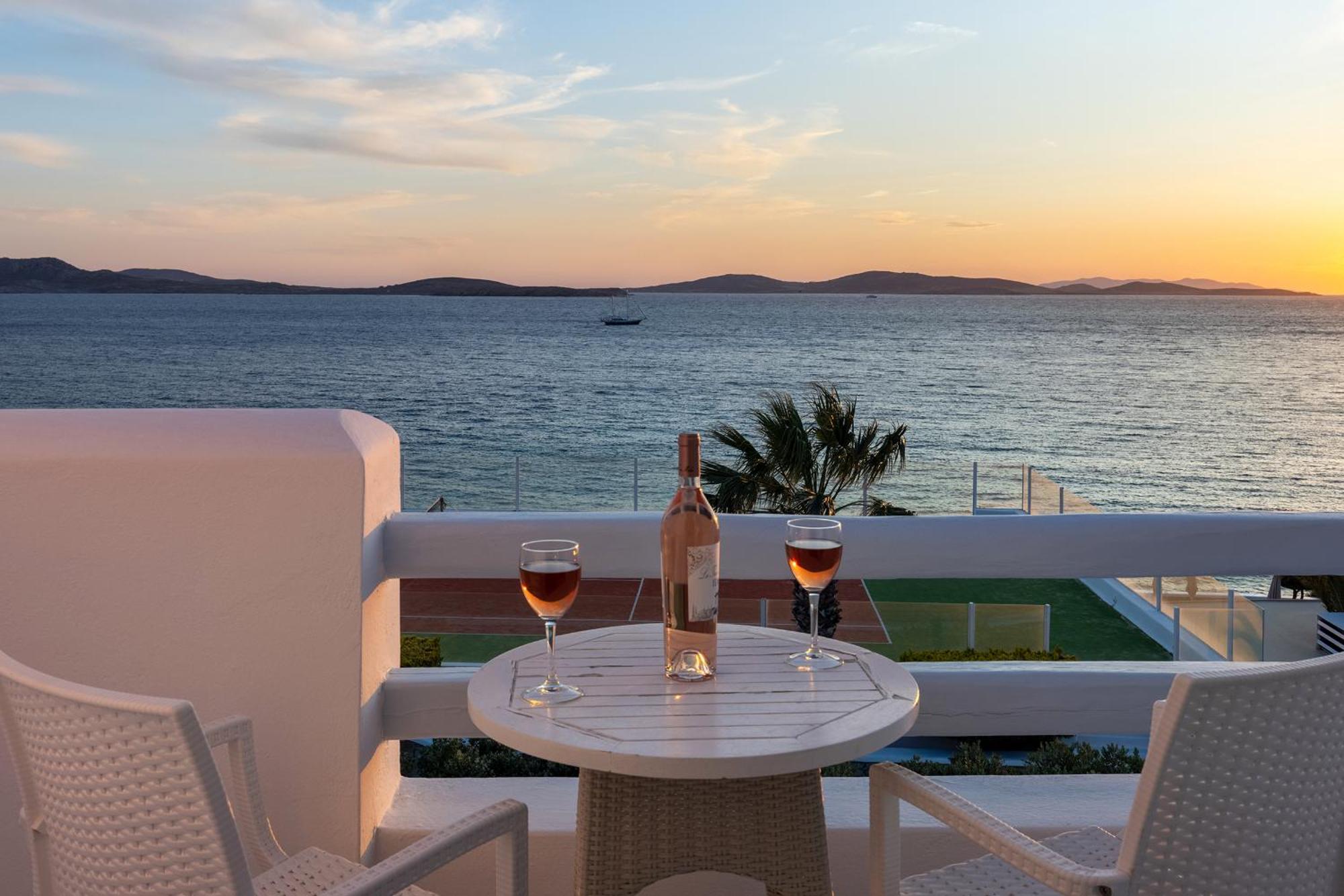 Saint John Hotel Villas&Spa Agios Ioannis Diakoftis Esterno foto Sunset at the hotel